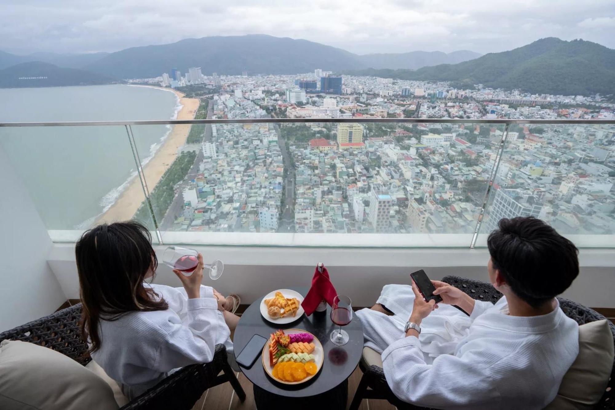 Condotel Tms Hoang Gia View Bien, Toa Nha Cao Nhat Quy Nhon Eksteriør bilde